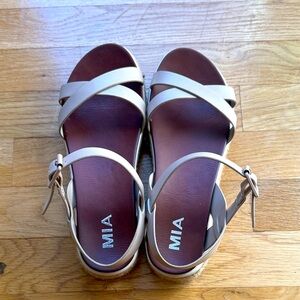 MIA Women's Cream Strappy Sandals